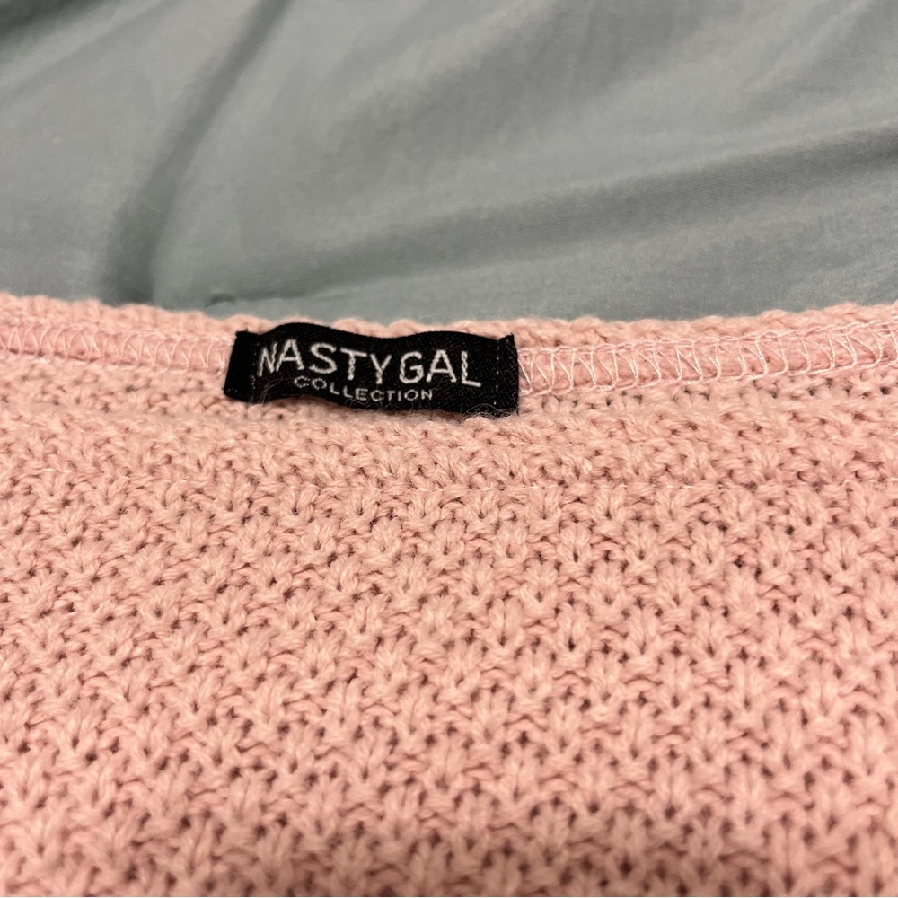 Nasty Gal Pink Off-the-Shoulder Sweater size 8 - Picture 10 of 12